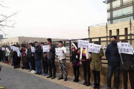 河源为什么选择专业追讨公司来处理您的债务纠纷？